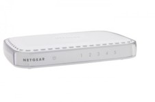 Суич Netgear GS605, 5 x 10/100/1000 Platinum Gigabit Switch