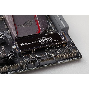 Corsair SSD Internal NVMe M.2, 960 GB