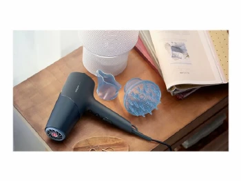PHILIPS Hair dryer 2300W Series 5000 ThermoShield technology